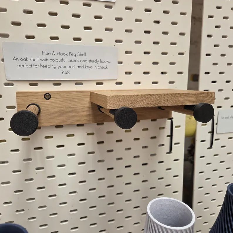 Hue & Hook; Hook Oak Peg Rail with Moveable Shelf