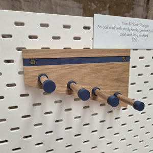 Hue & Hook Oak Entryway Key Holder with Wall - Mounted Hooks